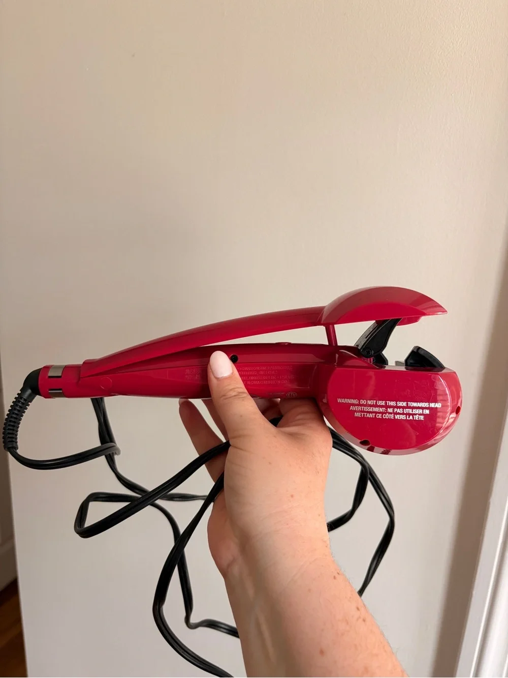Conair Red Automatic Curling Tool - Picture 4 of 4
